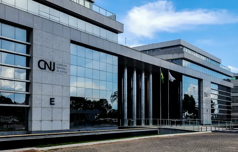 2026 começa com indefinição sobre proposta de julgamento judicial de CBS/IBS