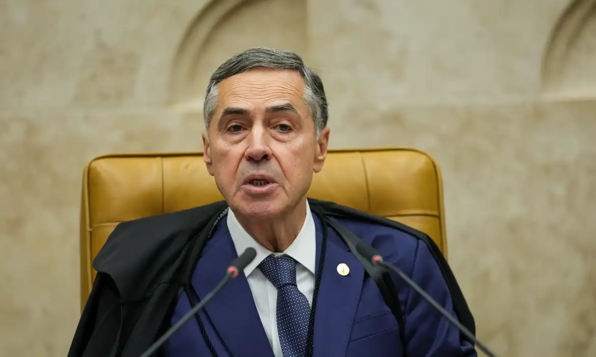 Definição sobre julgamento judicial do IBS/CBS deve anteceder reforma, diz Barroso