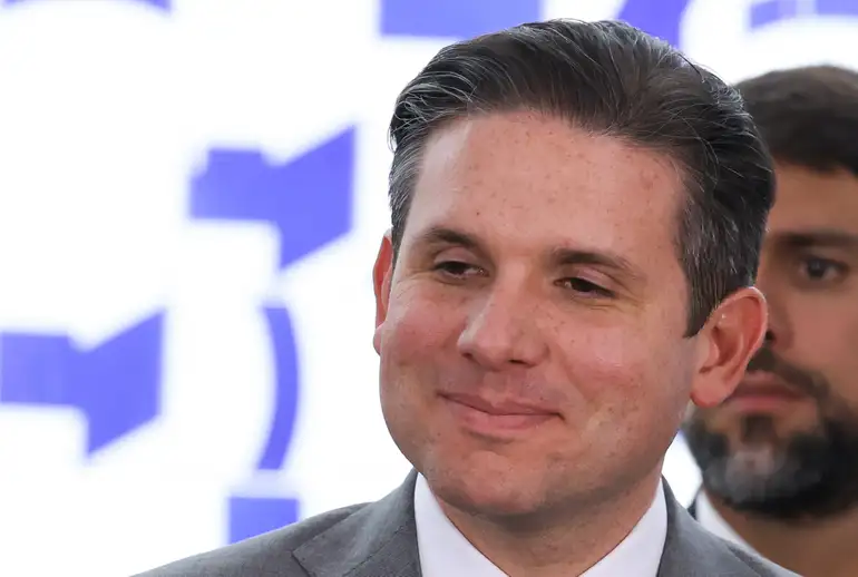 Alíquotas do Imposto Seletivo devem ser enviadas ao Congresso em abril