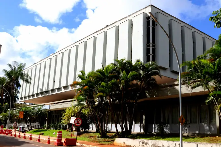 TRF-3 afasta tributação extra de 10% para empresa no lucro presumido