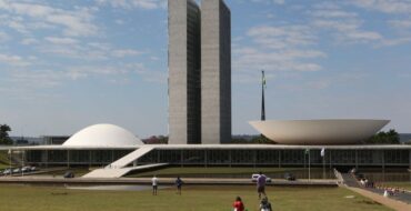 Alíquotas do Imposto Seletivo serão estabelecidas por MP